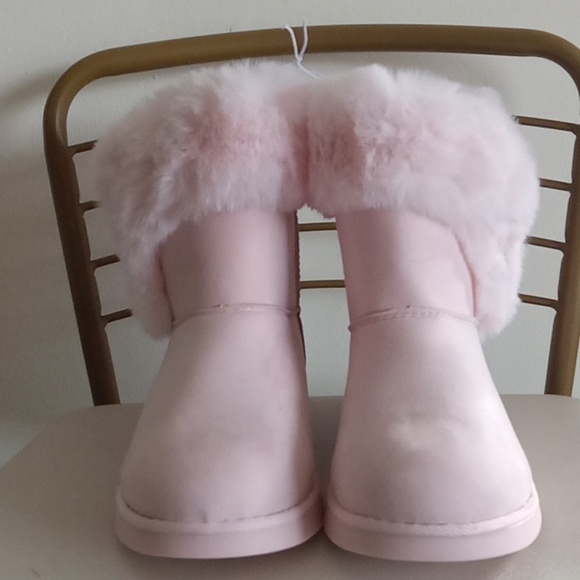 COPY - New!Viral Pink Bow Juicy Couture Boots - Picture 4 of 8